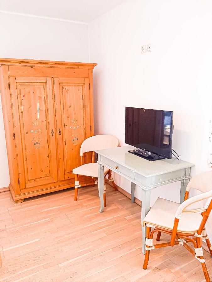 Kornmuehle Doppelzimmer Muehlenstein Mellenthin Exterior foto